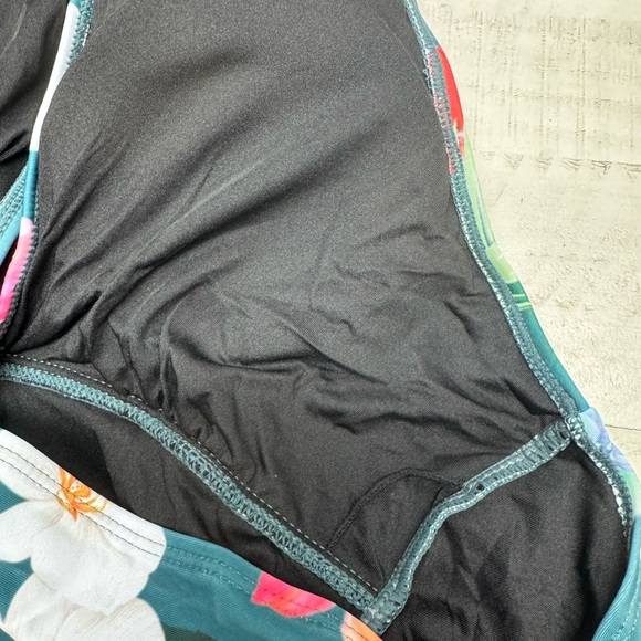 Floral Halter One-Piece Swimsuit - Picture 8 of 11